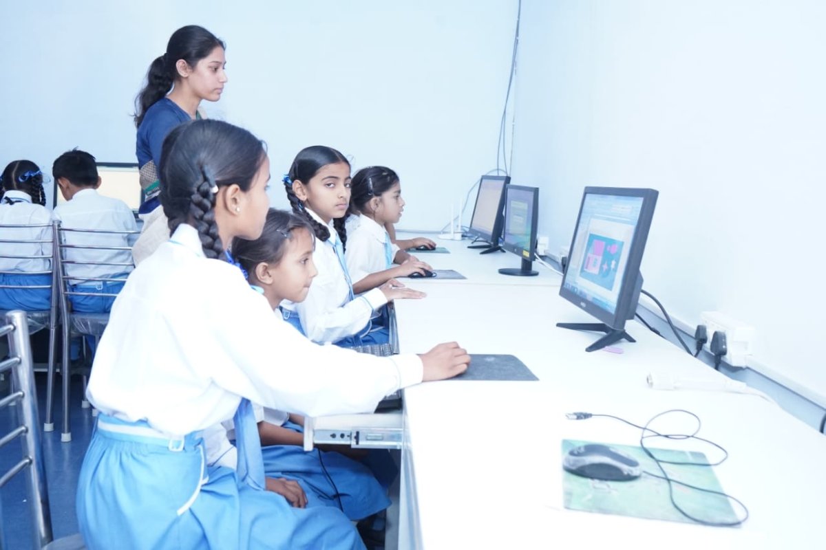Modern Classroom